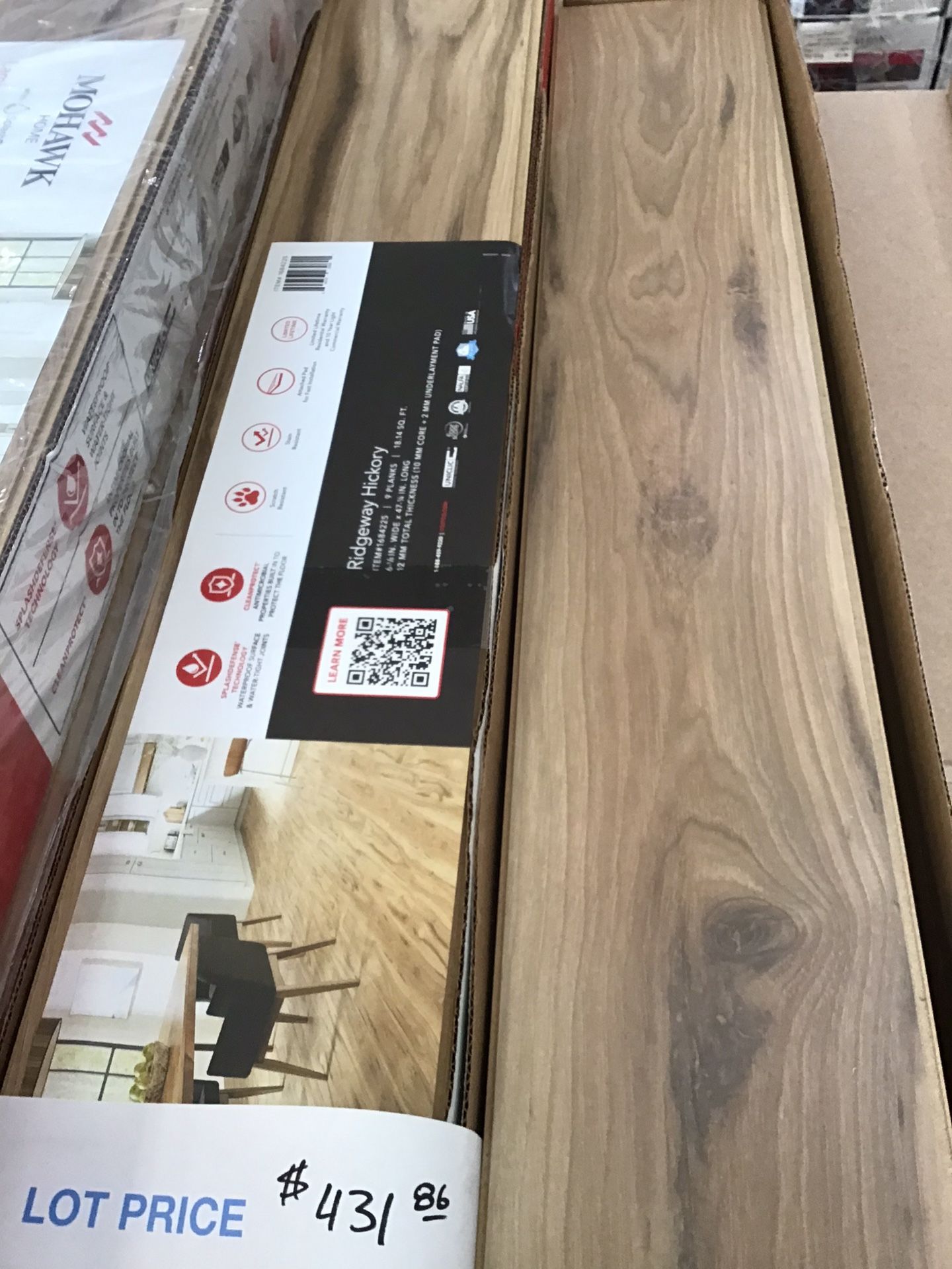 1,668 Sf Ridgeway Hickory Mohawk Laminate Flooring
