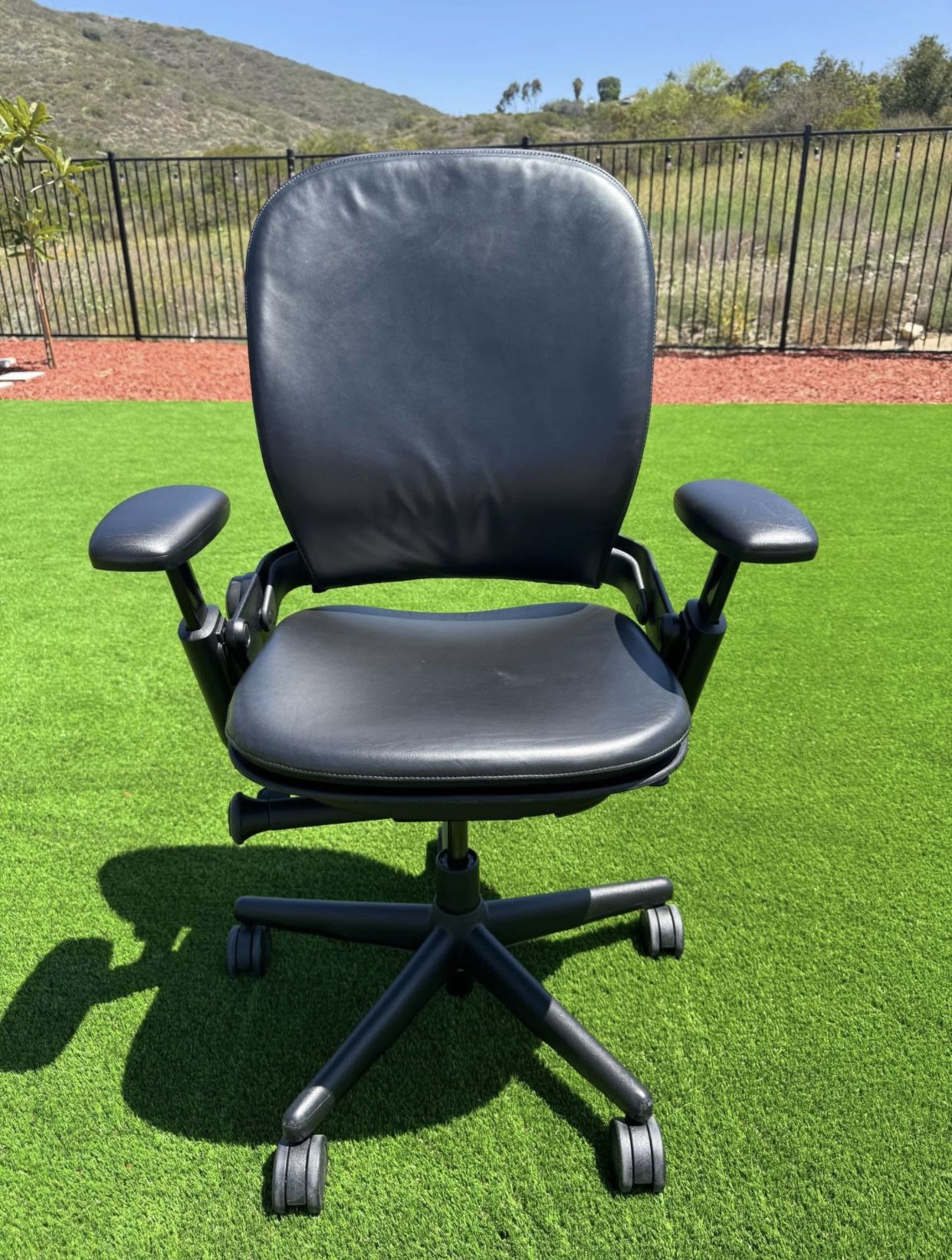 Steelcase Leap Office Chair With Black Real Leather