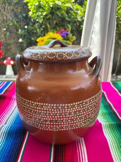 Mexican Terracotta Clay Pot with Lid