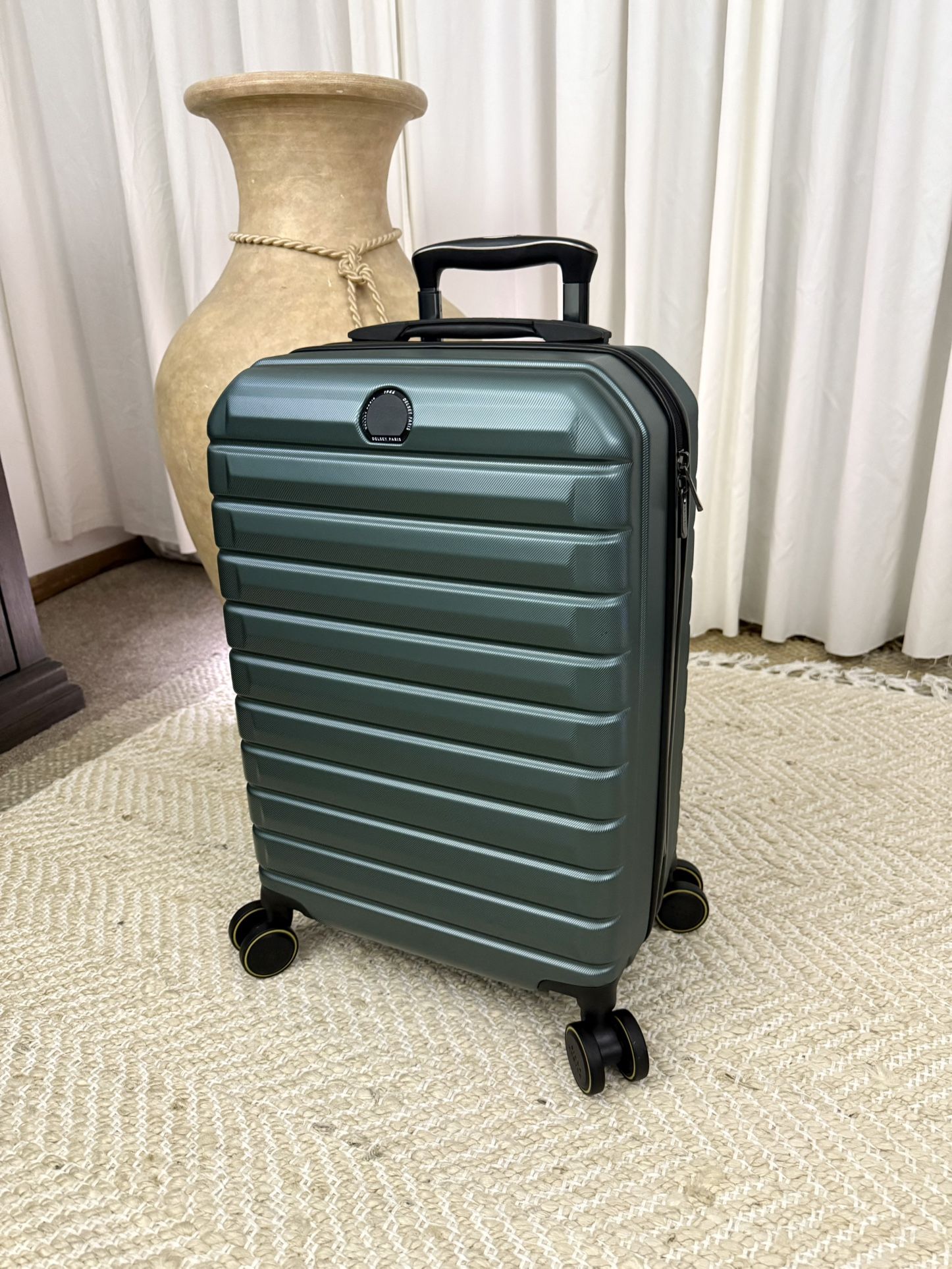Delsey Hardside Carry on Suitcase 