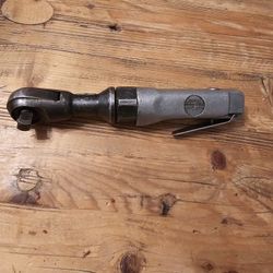 CHICAGO PNEUMATIC RATCHET WORKS GREAT 