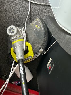 Ryobi weed eater / edger