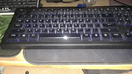 Steelseries apex 100