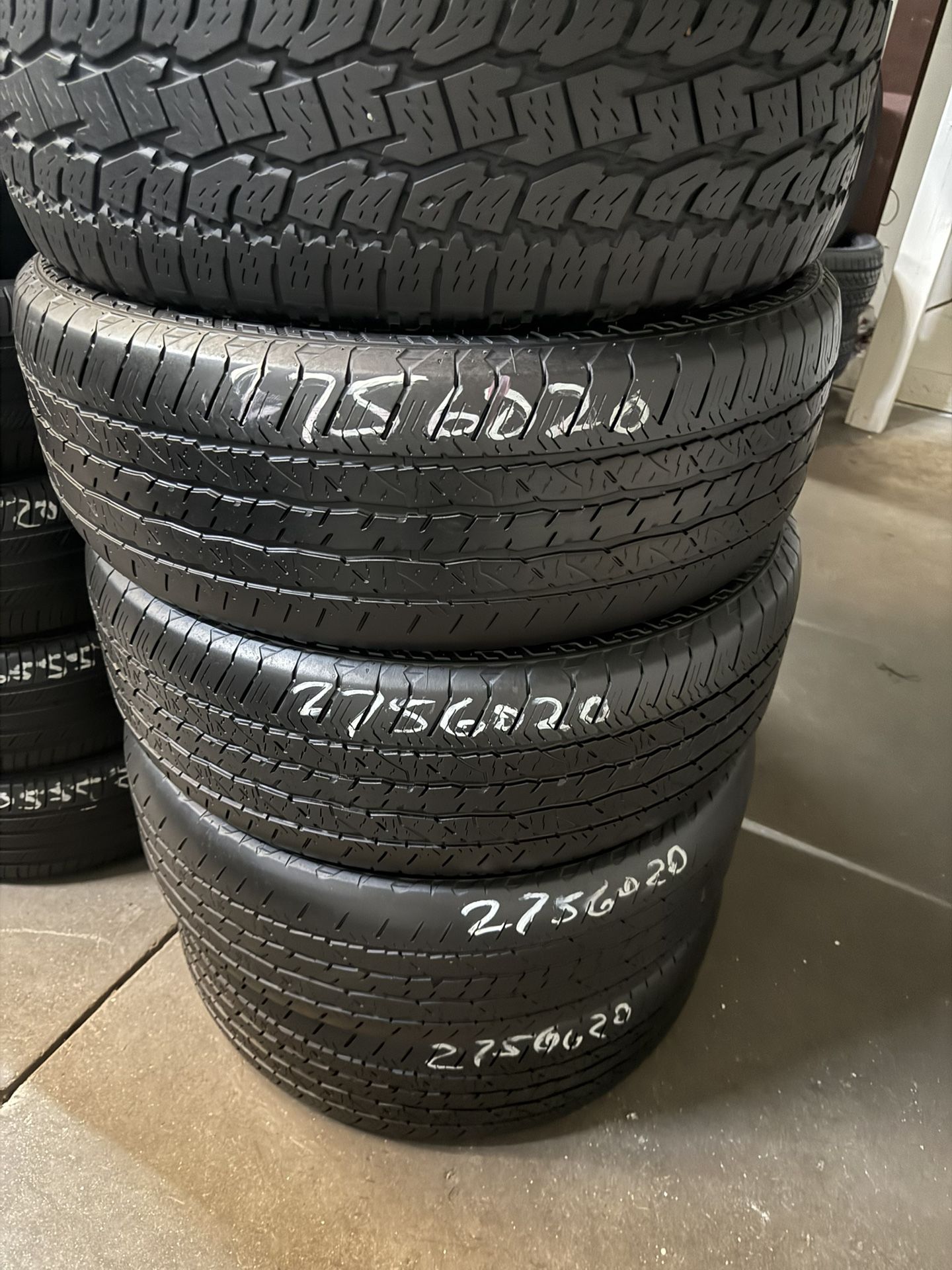 275/60r20 USED TIRES FOR SALE SET OF 4 TIRES $280 WITH INSTALLED CASH PRICE