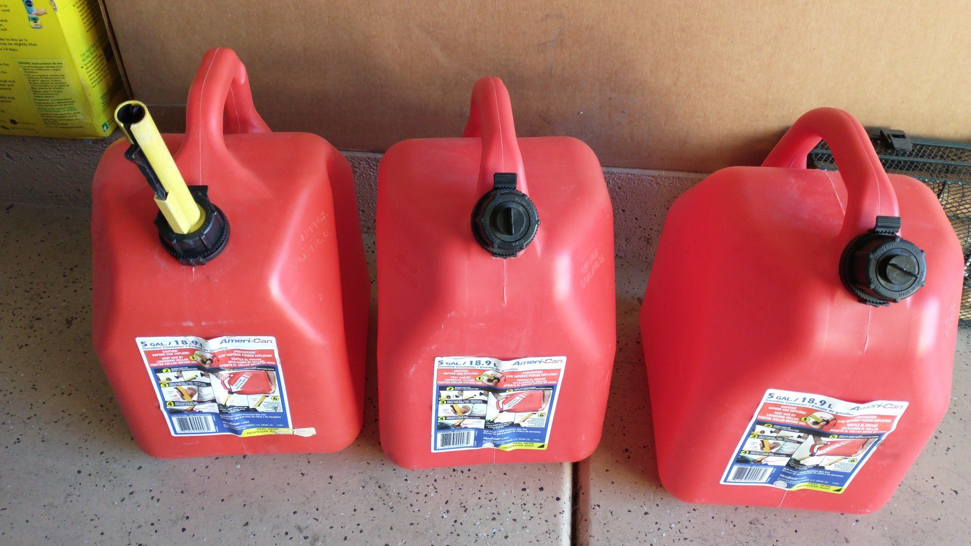 5 gallon gas cans