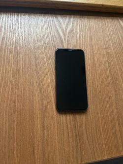 iPhone Xs / iPhone SE
