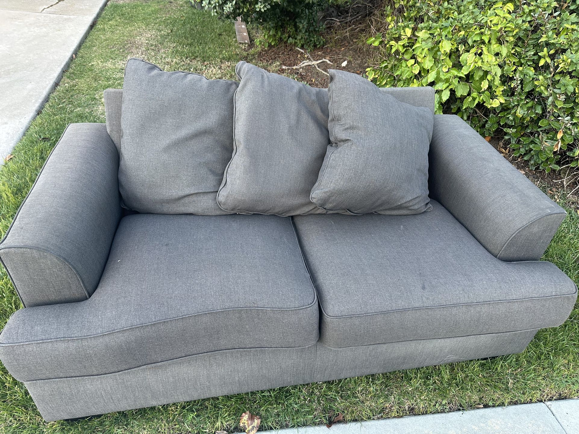 Free Couch