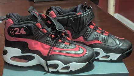 Nike. Ken Griffey Jr. AirMax cross trainers