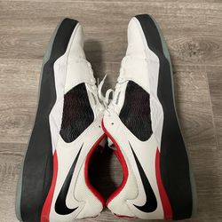 Ishod Wair Chicago’s Sz 11