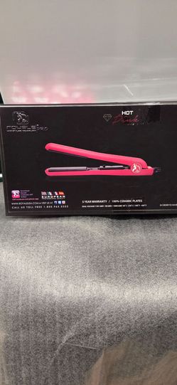 Royale Pro Hot Pink Ceramic Hair Straightener