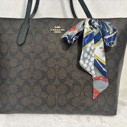 Coach Tote Small