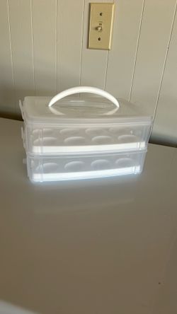 NEW! Snapware 2 Layer Plastic Detachable Deviled Egg Carrier Storage Container 