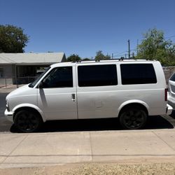 2004 Chevrolet Astro