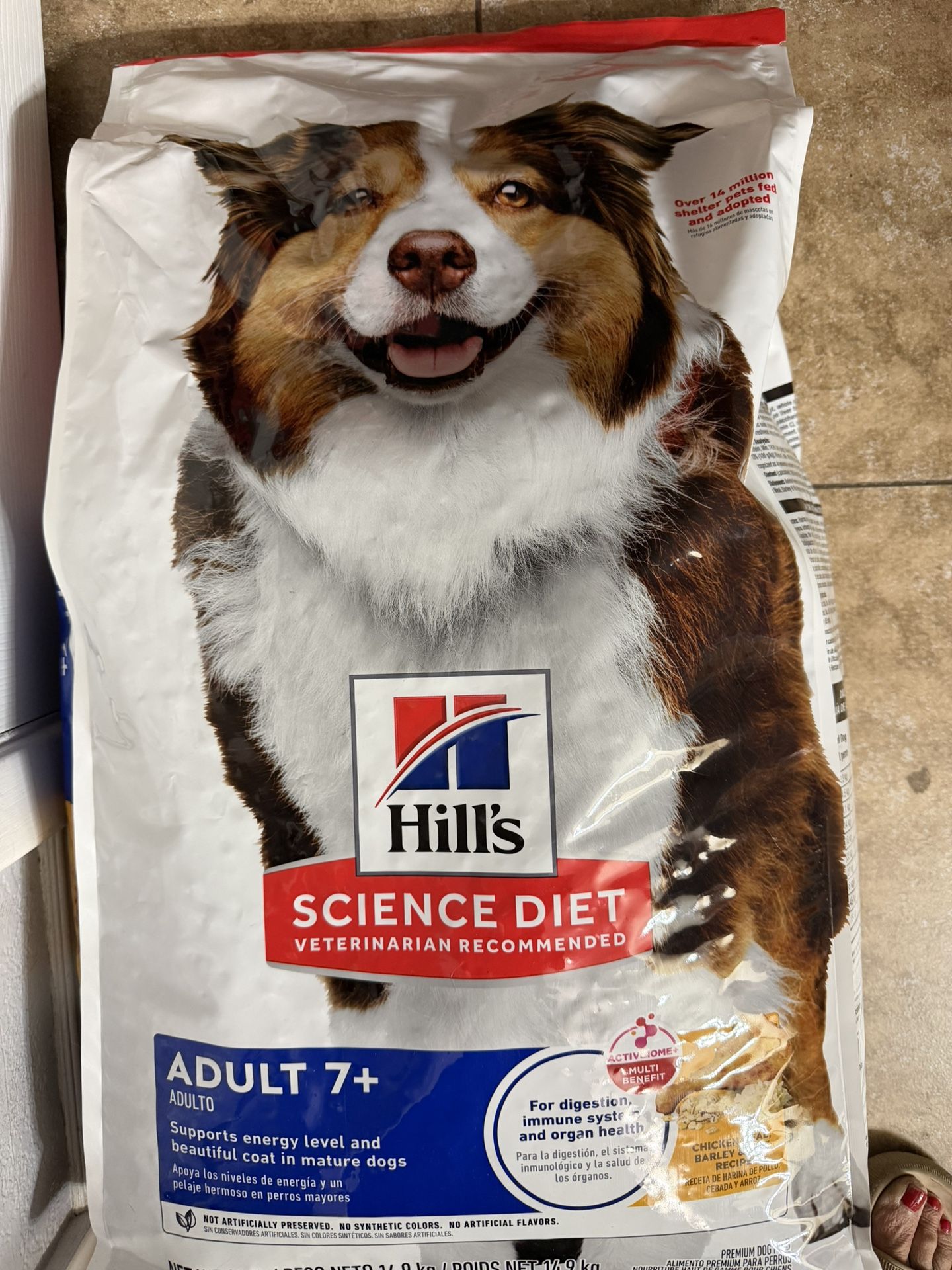NEW - 33lbs- Hills Science Diet - Adult 7+.