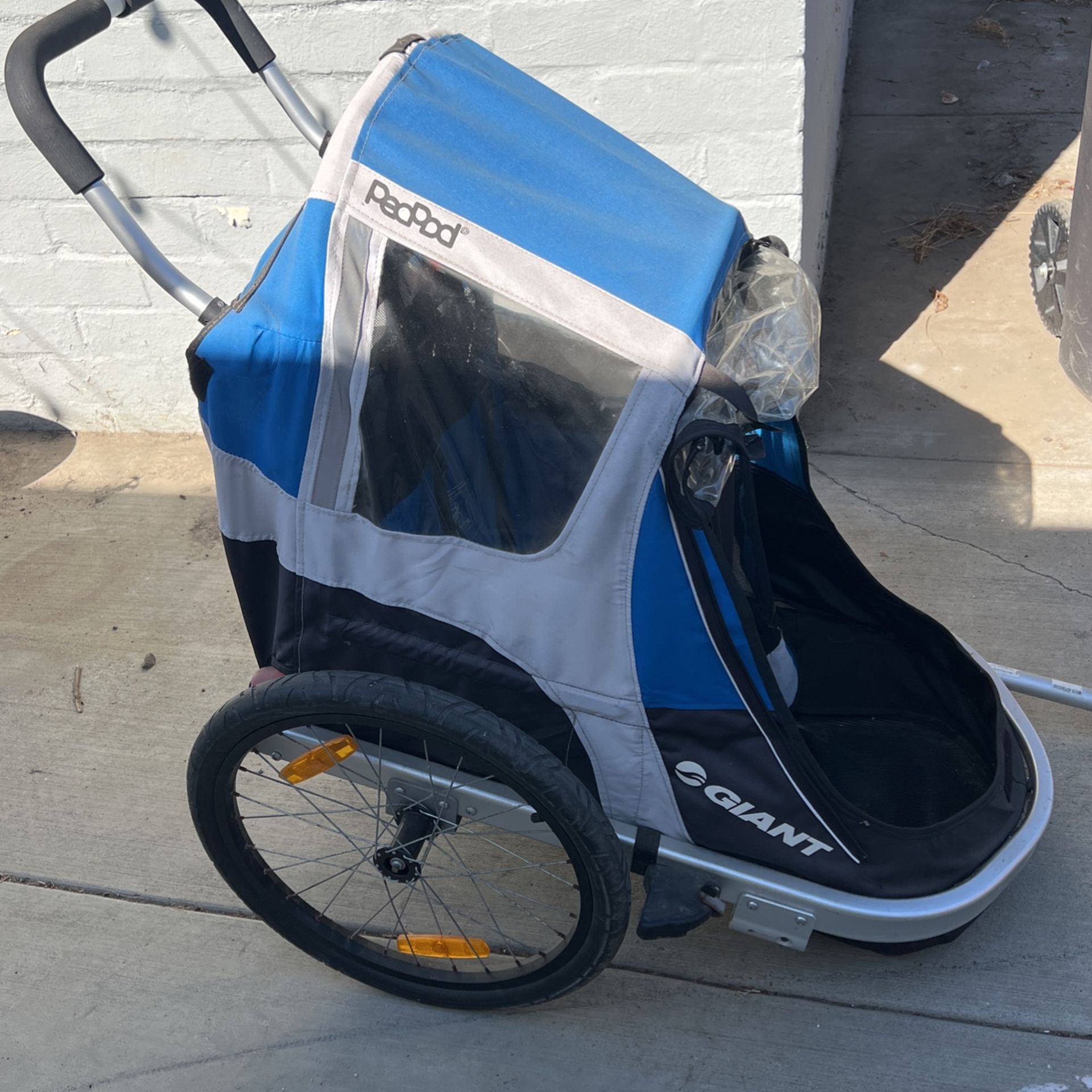 GIANT Pea Pod Bike Trailer