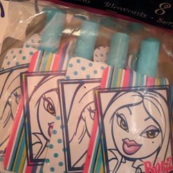Bratz Birthday Party Supplies. 8 Dinner Plates 9" Or 8 Blowouts $4.00, 8 Dessert Plates 7" $3.50, 8 Loot Bags $4.00, Happy Birthday Banner $5.00, Tabl