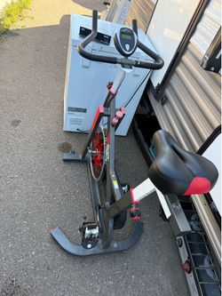 Stationary bike
