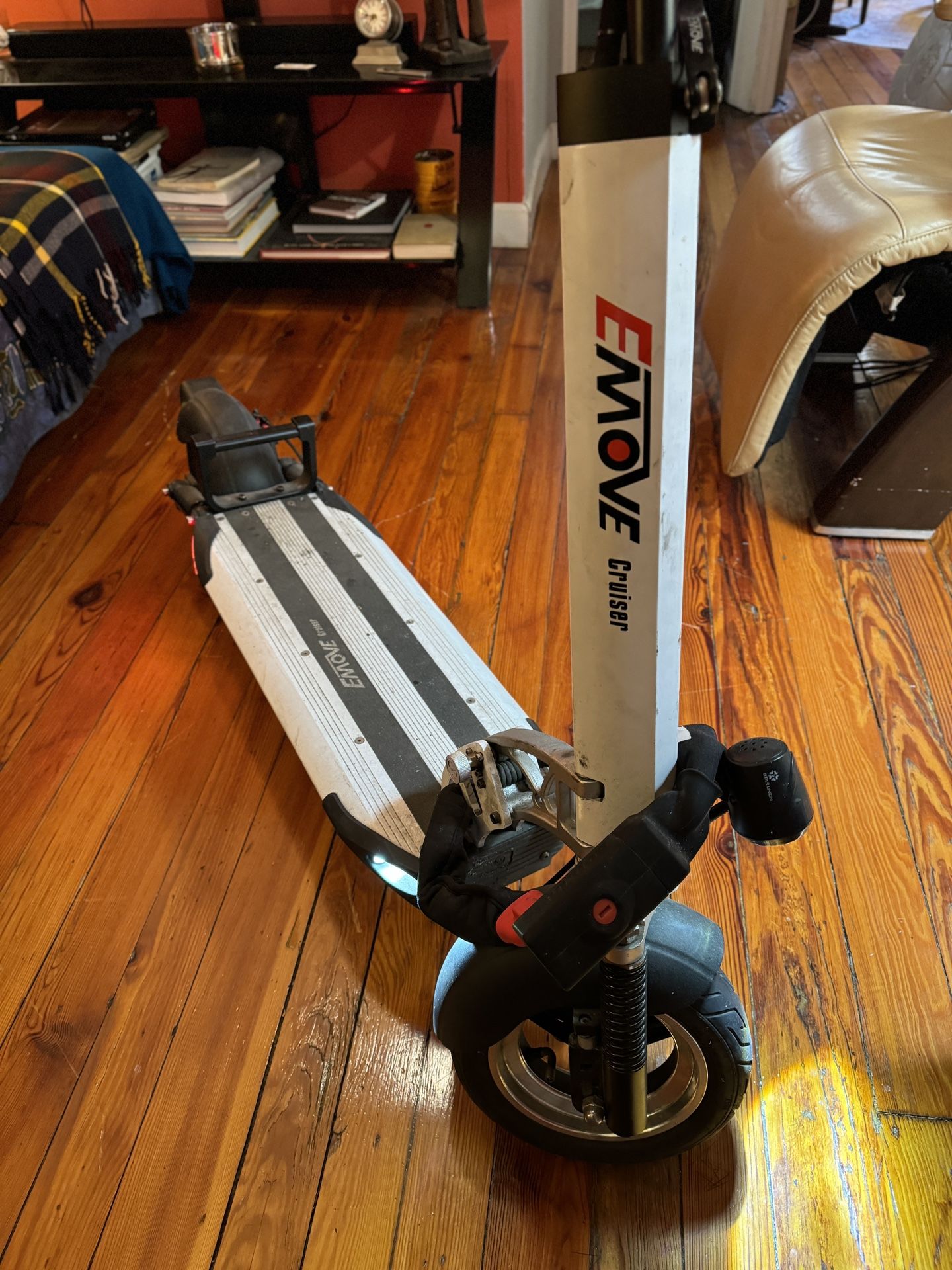 Emove Cruiser. $700