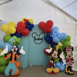 Mickeys Clubhouse Props