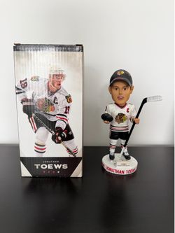 2010 NIB Blackhawks Jonathan Toews Bobblehead