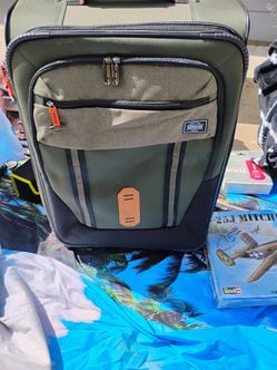 American Tourister luggage bag for checking