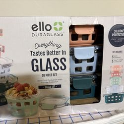 Glass food storage container
