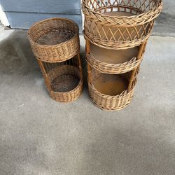 Wicker Plant Holder