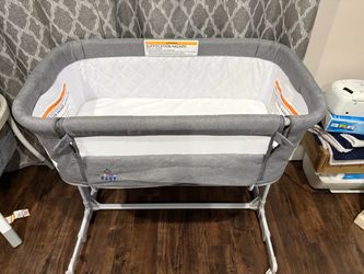 Cosma Baby Bassinet with Mattress