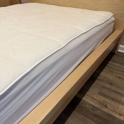 Wooden Bed Frame With Mattress