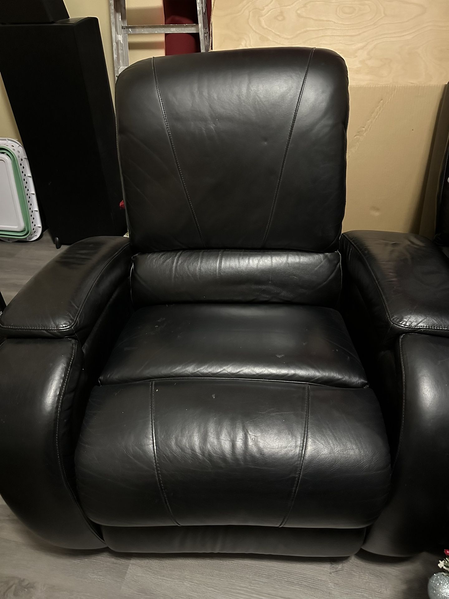 Recliner media room chairs. Total of 3