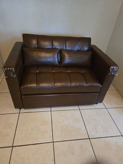 Sleep Sofa TriFold Brand new Excellent condition SUPER Confor