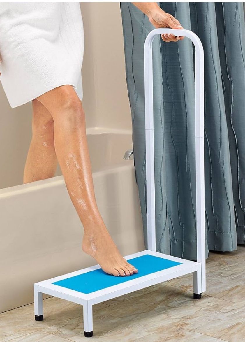 Step with Handle Non Slip Surface Sturdy Aid Bathroom