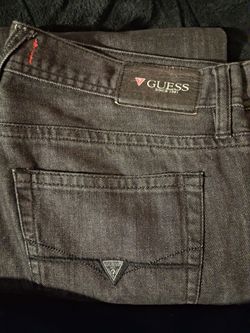 33x32 Guess man pants