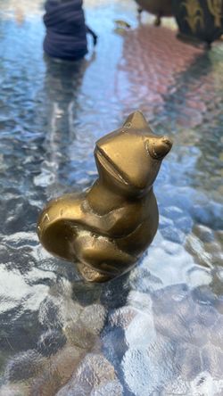 Vintage Brass Frog Playing tambourine/Drum paperweight Decor , Made in Korea