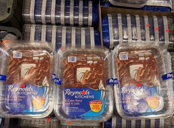 Reynolds Kitchen 6 Cake Pans and 6 Lids Brand New Only $8.99