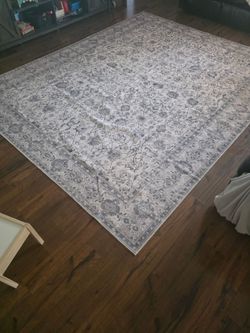 Large Ivory and Gray Floral Area Rug