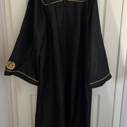 CSULB Graduation Bachelor's Gown ONLY