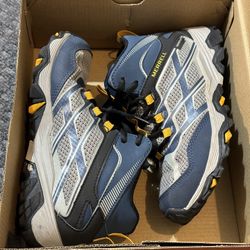 Merrell Waterproof Snow And Hiking Boots , Like New