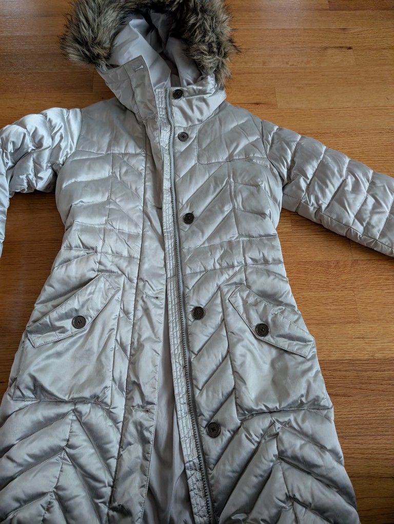 EUC Land's End Kids Down Insulated Parka Size S (7/8) Quilted Faux Fur Hood