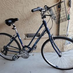 Giant Cypress Multiple Speed Hybrid Comfort 