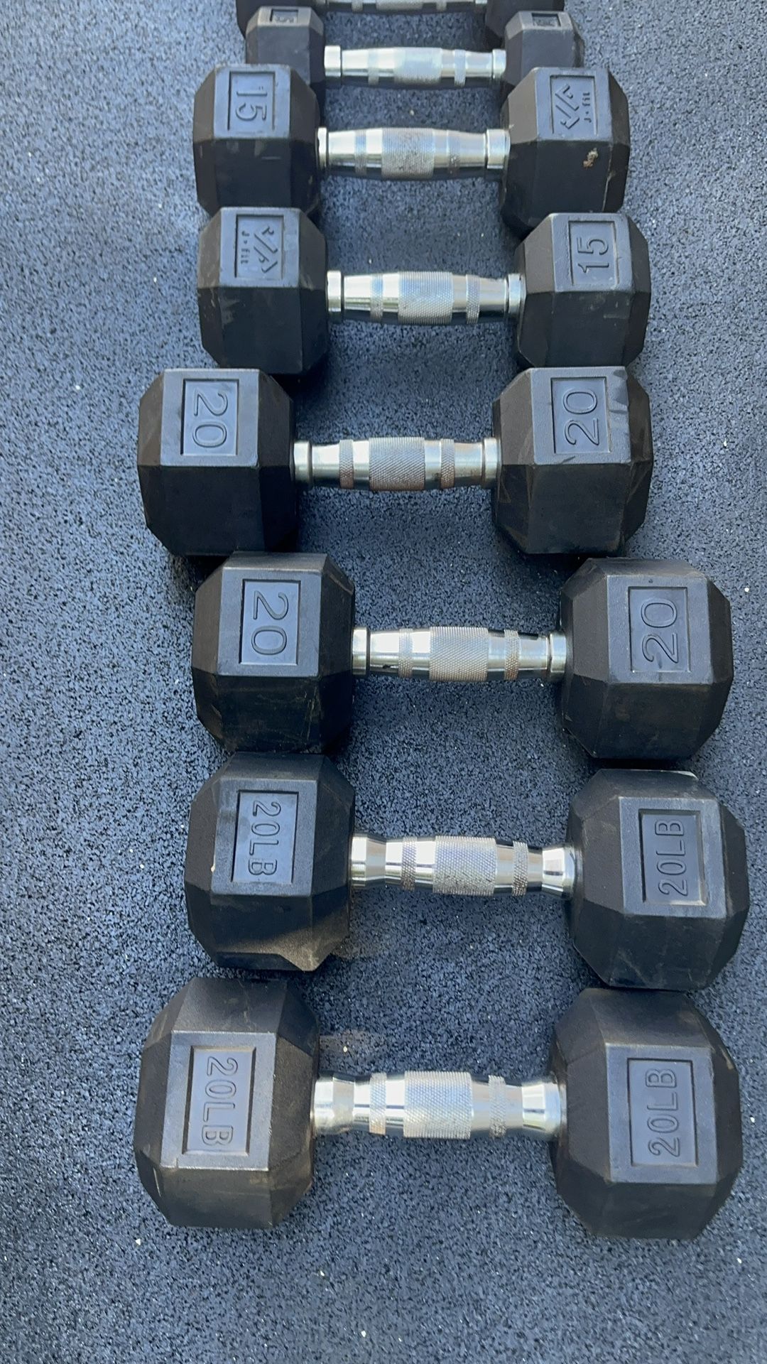 DUMBBELLS AND KETTELLBELLS
