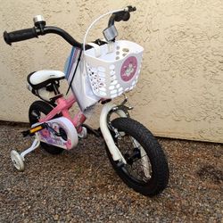 A+  Child's  New 12" Joystar Pluto Bike With Basket,  Flashing Training Wheels And Accessories! Built New Out Of Box And Ready For Adventure!