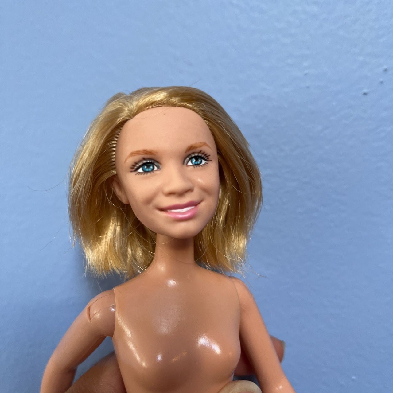 MARY KATE AND ASHLEY OLSEN DOLLS - MK Only