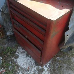 Large Chest Of Drawers With Tools And Stuff For Sale In Pine Hills