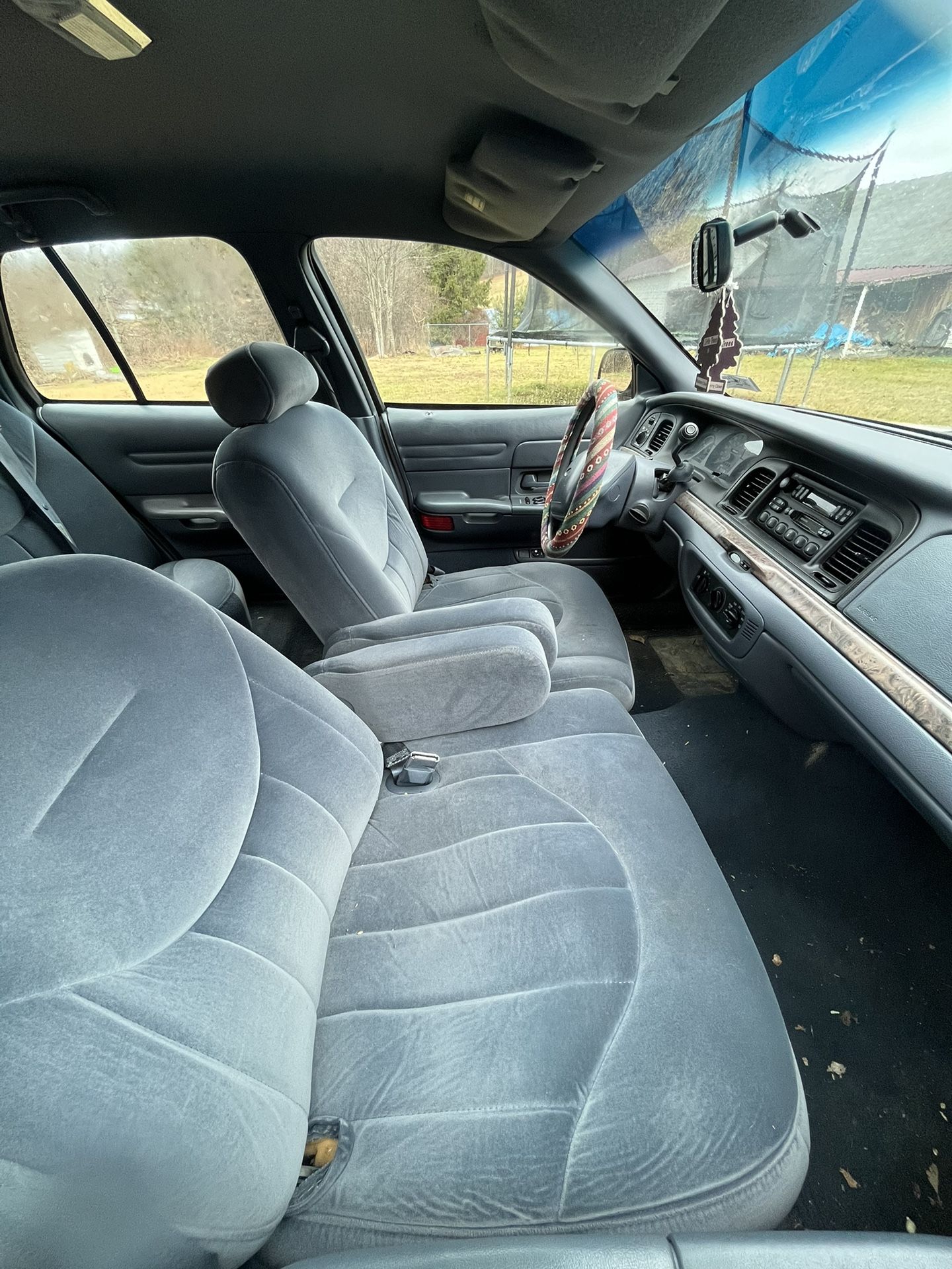 1999 Ford Crown Victoria