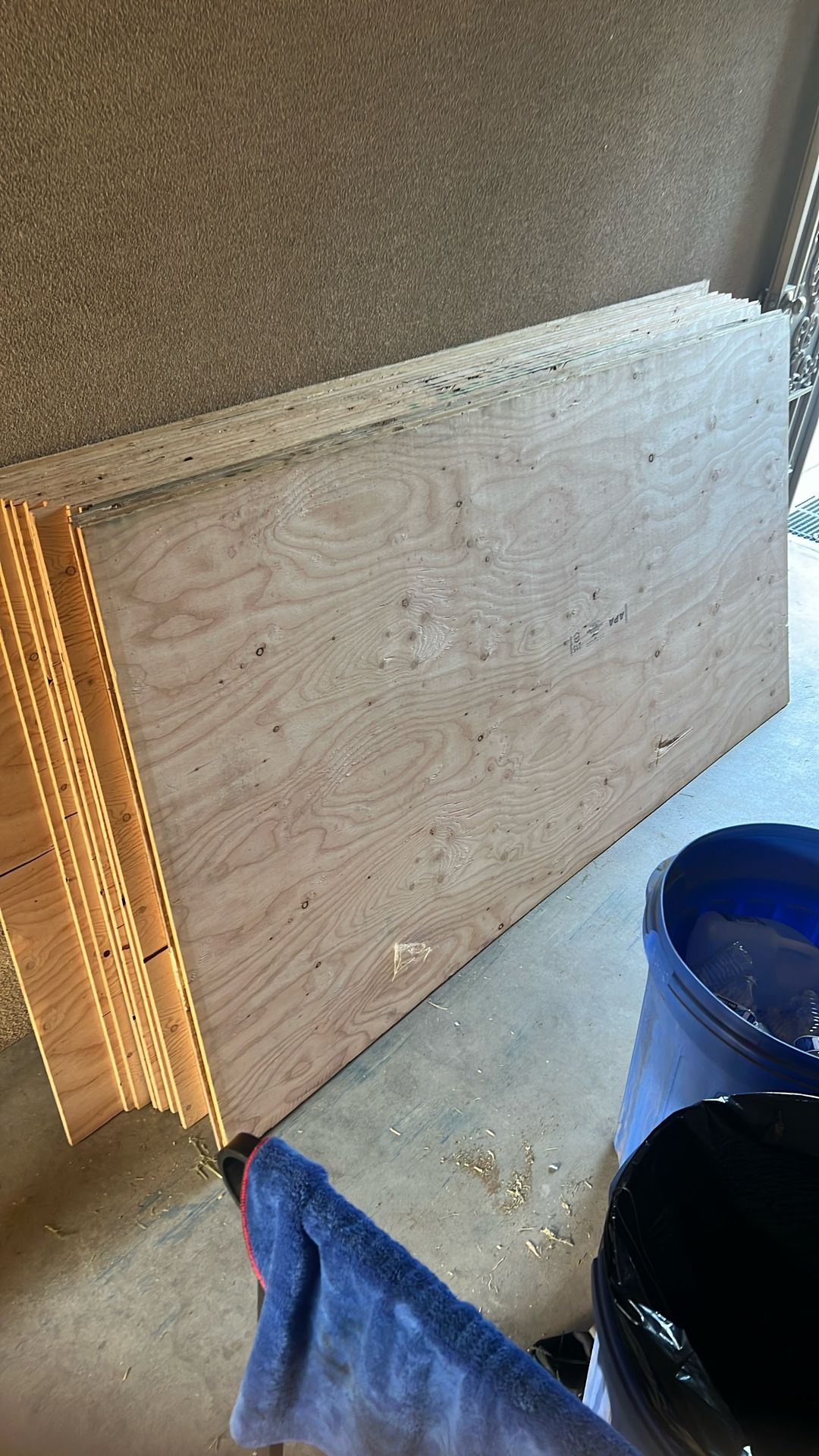 Plywood CDX 4x8x 1/2 Inch