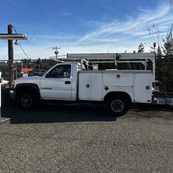 2006 GMC 2500HD, Covered Service Body