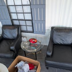 2 Accent Chairs And Center Glass Table $100