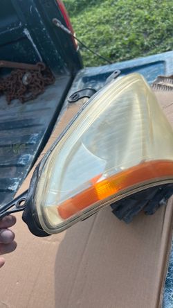 Nissan - Headlamp Front passenger side 2013 Rogue Nissan