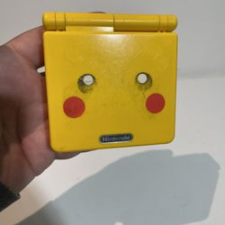 Nintendo Game Boy Advance SP Pikachu Edition Handheld System - Yellow AGS 101